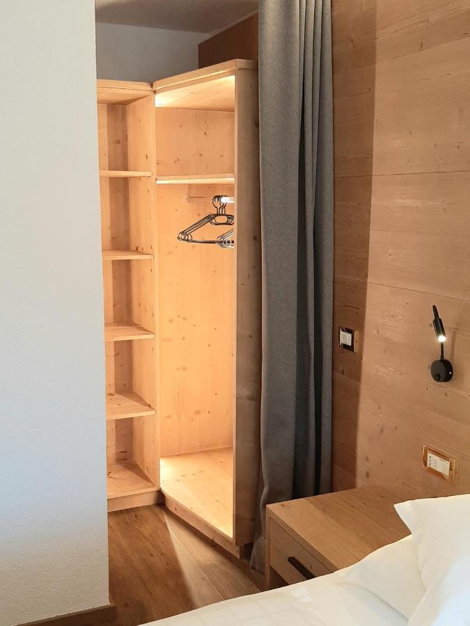 Apartments Lasteis ラ・ヴィッラ エクステリア 写真