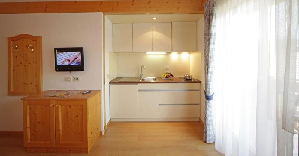 Apartments Lasteis ラ・ヴィッラ エクステリア 写真