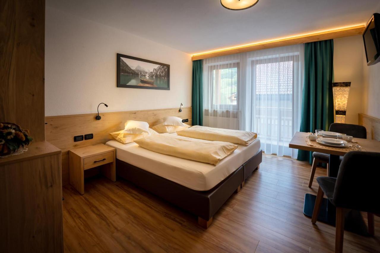 Apartments Lasteis ラ・ヴィッラ エクステリア 写真