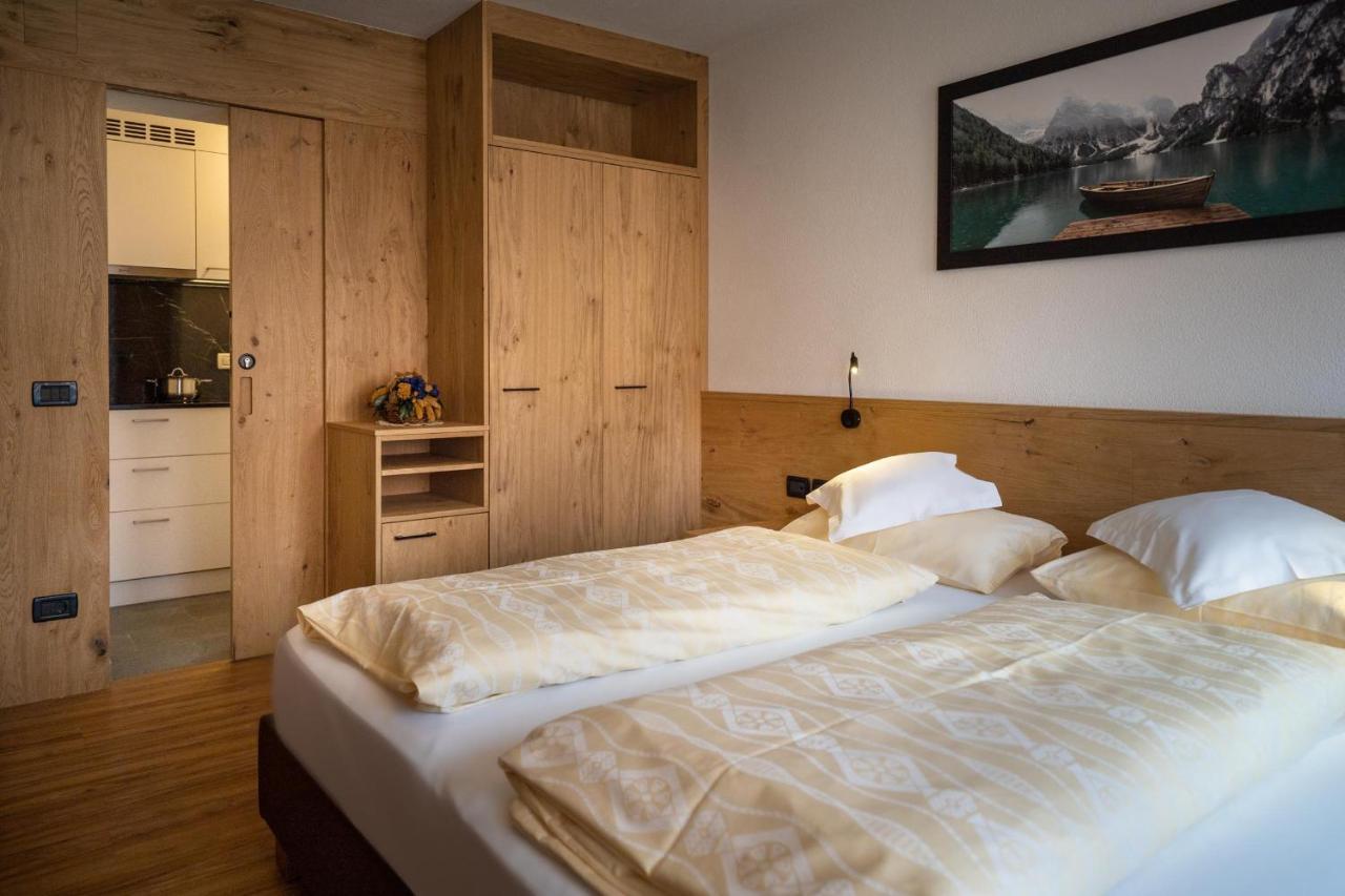 Apartments Lasteis ラ・ヴィッラ エクステリア 写真