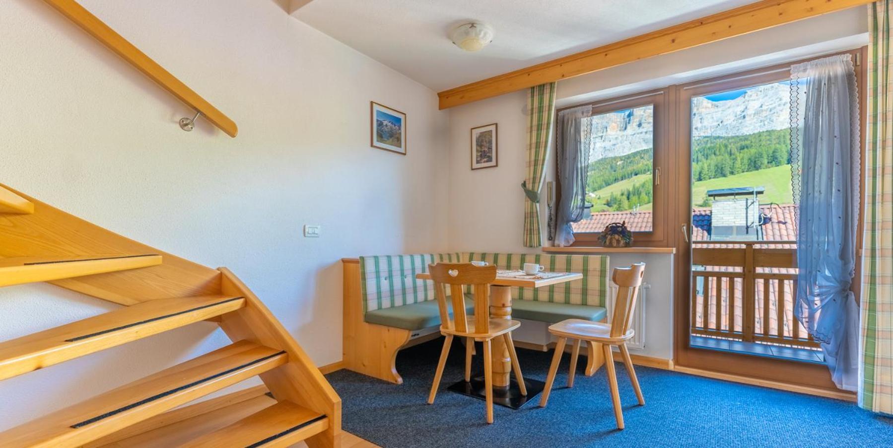 Apartments Lasteis ラ・ヴィッラ エクステリア 写真