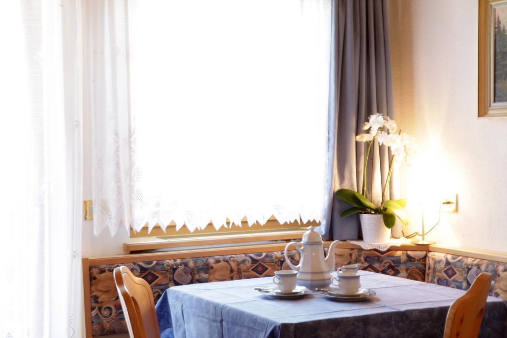 Apartments Lasteis ラ・ヴィッラ エクステリア 写真